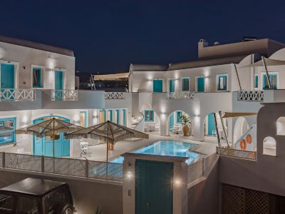 Nikolas Hotel Santorini