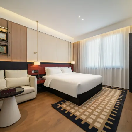 Qinglan Mingtin Hotel (Xuancheng High-Speed Railway Station Guogou Plaza)