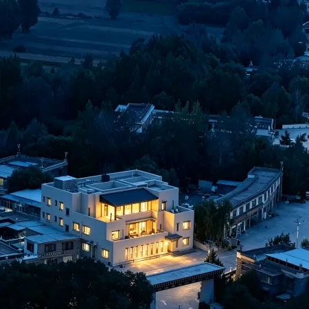 Shannan Yumbu Lhakhang Pingcuo Kangsang Cultural Heritage Homestay