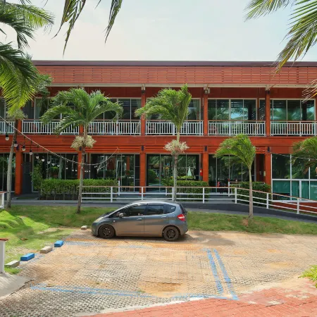Aokhai Beach Resort