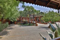 Heritage Bagan Hotel - parking