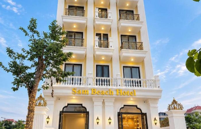 SAM BEACH HOTEL