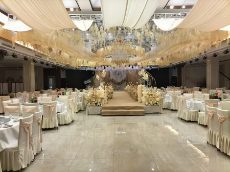 Xiankelai International Hotel Отели рядом с достопримечательностью «Weifang Institute of Technology»