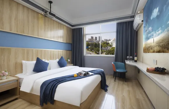 城市印象時尚酒店（寧鄉翡翠湖國際廣場店）