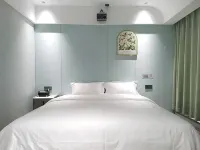 Ningde Yijia Apartment Hotels in Amperex Technology Limited