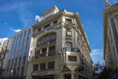 Casual del Teatro Madrid Hotel in zona Monumento ai Caduti di Spagna