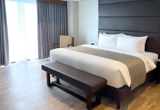 4. 캐년 호텔 & ..