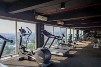 Louis Kienne Hotel Simpang Lima - Gym