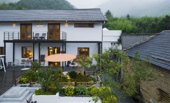 Suitetrails - Moganshan Shenghuoli Garden Hot Spring Homestay