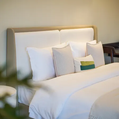 Lingshui ClearWaterBay QUEVO Hotel