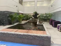 Vienna International Hotel (Hezhou High-speed Railway Station)