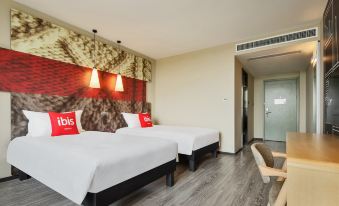 Ibis Hotel