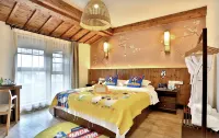 Wuzhen Courtyard Homestay - Balcony