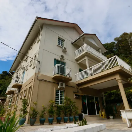 Swing & Pillows @ Golden Lodge Tanah Rata, Cameron Highland
