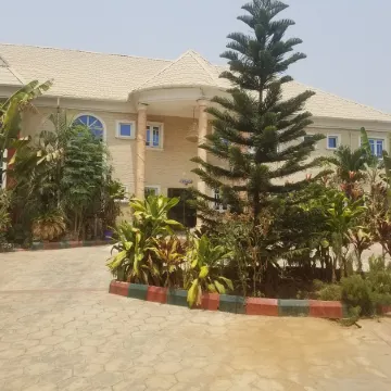 Aloha Hotel and Resorts