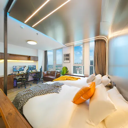 Fengyue Intelligent E-sports Apartment (City Media Plaza)