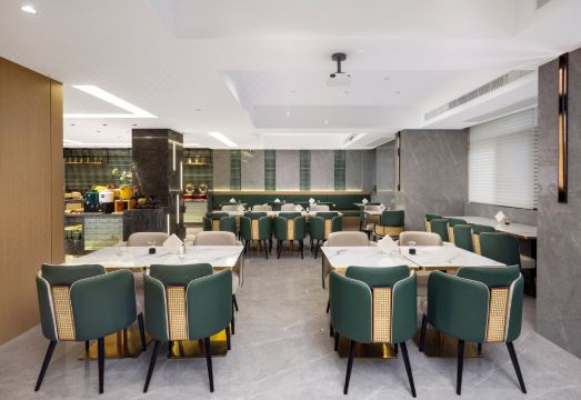 이우 바이더 테마 호텔