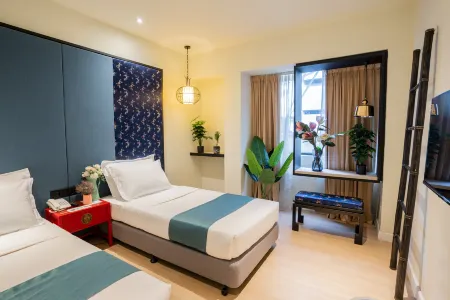 Floresta Hotel Chinatown