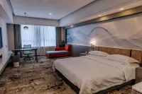โรงแรมโกลเด้นไลออนคราวน์ ซีชางเจียเยี่ยน ชี่เฟิง - พร้อมระเบียง