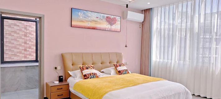 Huaren Yiju Homestay (Lujia Gou) Hotels in Xianfeng
