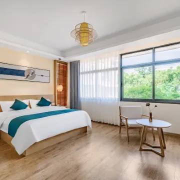 Rongshe. Near Water and Mountain View Vacation Boutique Stay (Guilin Lijiang) Hotel berhampiran Zhujiang Passenger Transport Port