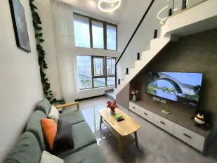 Shenzhen COFCO Cloud View LOFT Apartment