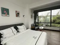 Bizhu Daiyuan Hotels near Hot Spring