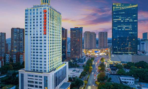 Golden Ray International Hotel