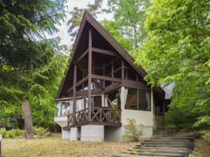 Izumigo，AMBIENT安曼諾小屋