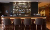 Wine & Books Porto Hotel - Baarit