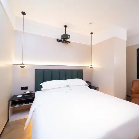Franz Smart Hotel (Chongqing Wushan County Xiaoshanxia Branch)