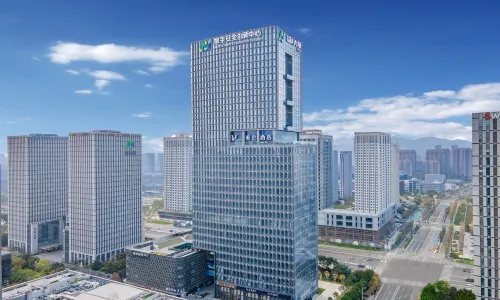 Madison Hotel Nanjing Jiangbei Yanchuang Park