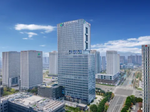 南京江北研創園Madisonホテル 南京市体育訓練センター周辺のホテル