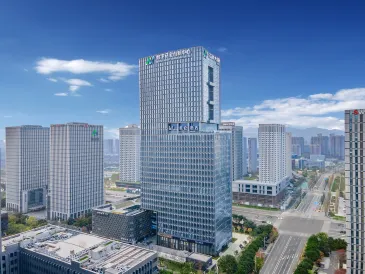 Madison Hotel Nanjing Jiangbei Yanchuang Park