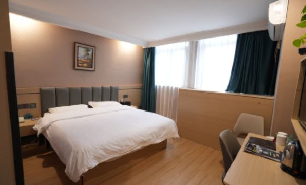 GreenTree Inn Express Hotel (Xinhe Road, Huaiyuandu Avenue)