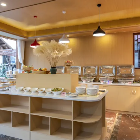 Yuzhou Hotel