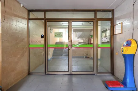 Surang Mansion Отели рядом с достопримечательностью «The Key Prachachuen»