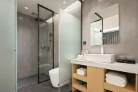 Yaxiyue Hotel (Wanning Urban Area High-speed Railway Station Branch)