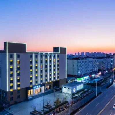 JI Hotel (Shanghai Hongmei South Road Subway Station) Các khách sạn gần Shanghai Harbor Longwu Harbor Company Wharf