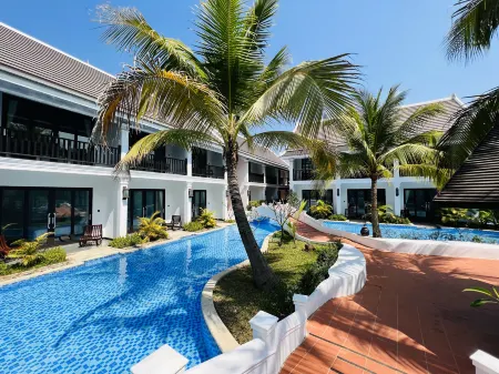 Manyo  Garden  Hotel Отели рядом с достопримечательностью «Wat Xieng Muan»