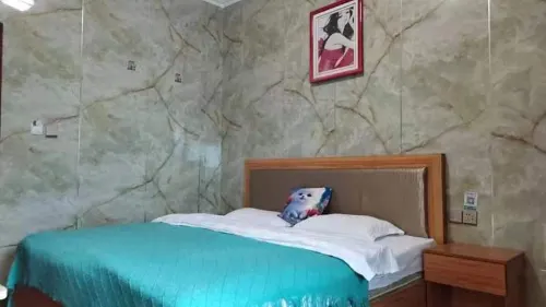 Huaying Chunqing Hotel