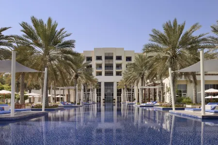 Park Hyatt Abu Dhabi Отели рядом с достопримечательностью «Нью Йорк Юниверсити Абу-Даби»