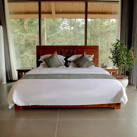 Yueting Hot Spring B&B Hotels in Menghai