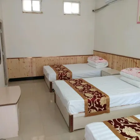 Jingtai Yuebinlou Inn