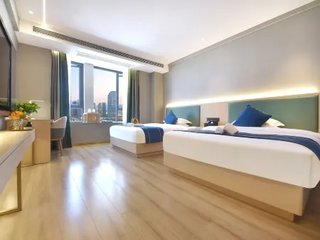 moshangjiudian Отели рядом с достопримечательностью «Neijiang Vocational and Technical College»