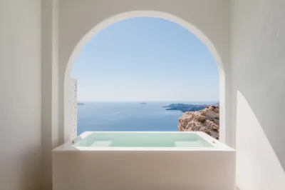 Apeiron Blue Santorini