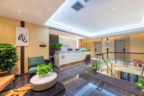 Longcheng Express Hotel (Lanzhou Waterwheel Expo Park) - غرفة مطلة على الجبل