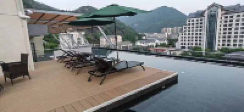 Yunju Hotel (Chizhou Shitai Branch)