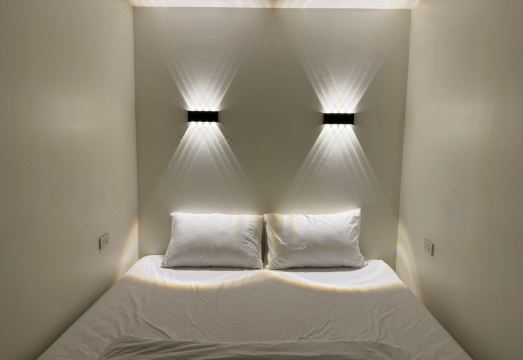 2. 포갓튼 호스텔 ..