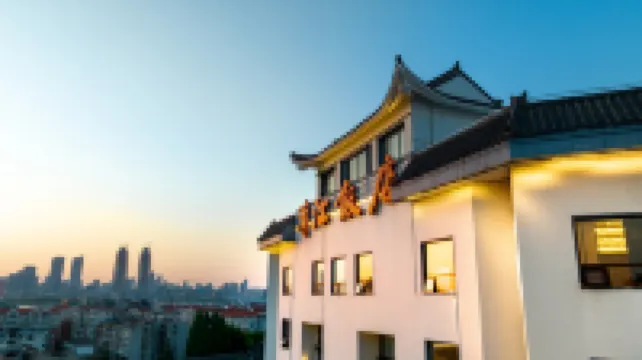 Qingneng Qingjiang Hotel (Wuhan Yellow Crane Tower Tanhualin) Hotels near Hubu Lane